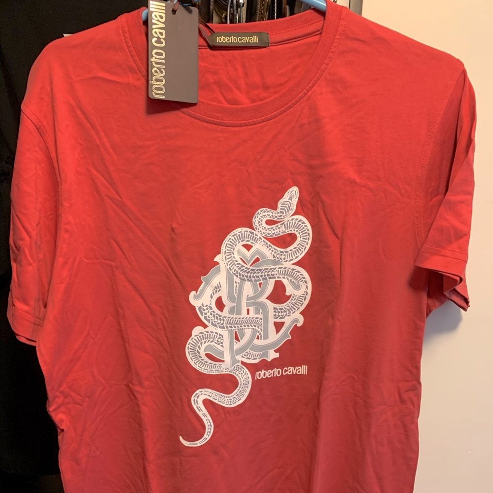 NWT Roberto Cavaliers men’s T-shirt XL. (Runs small)